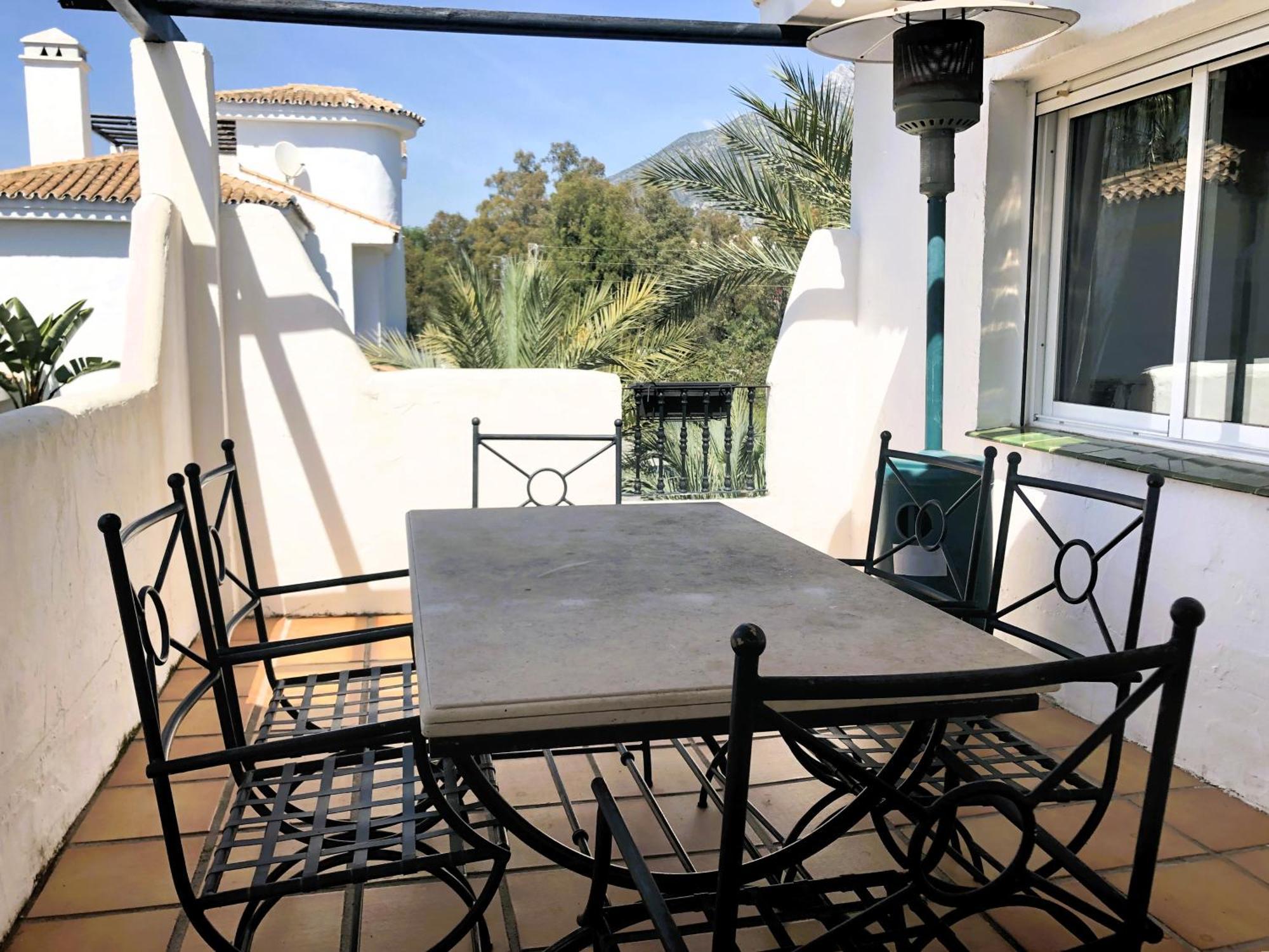 Apartamentos y casas SERINAMAR- Banús, Marbella Habitación foto