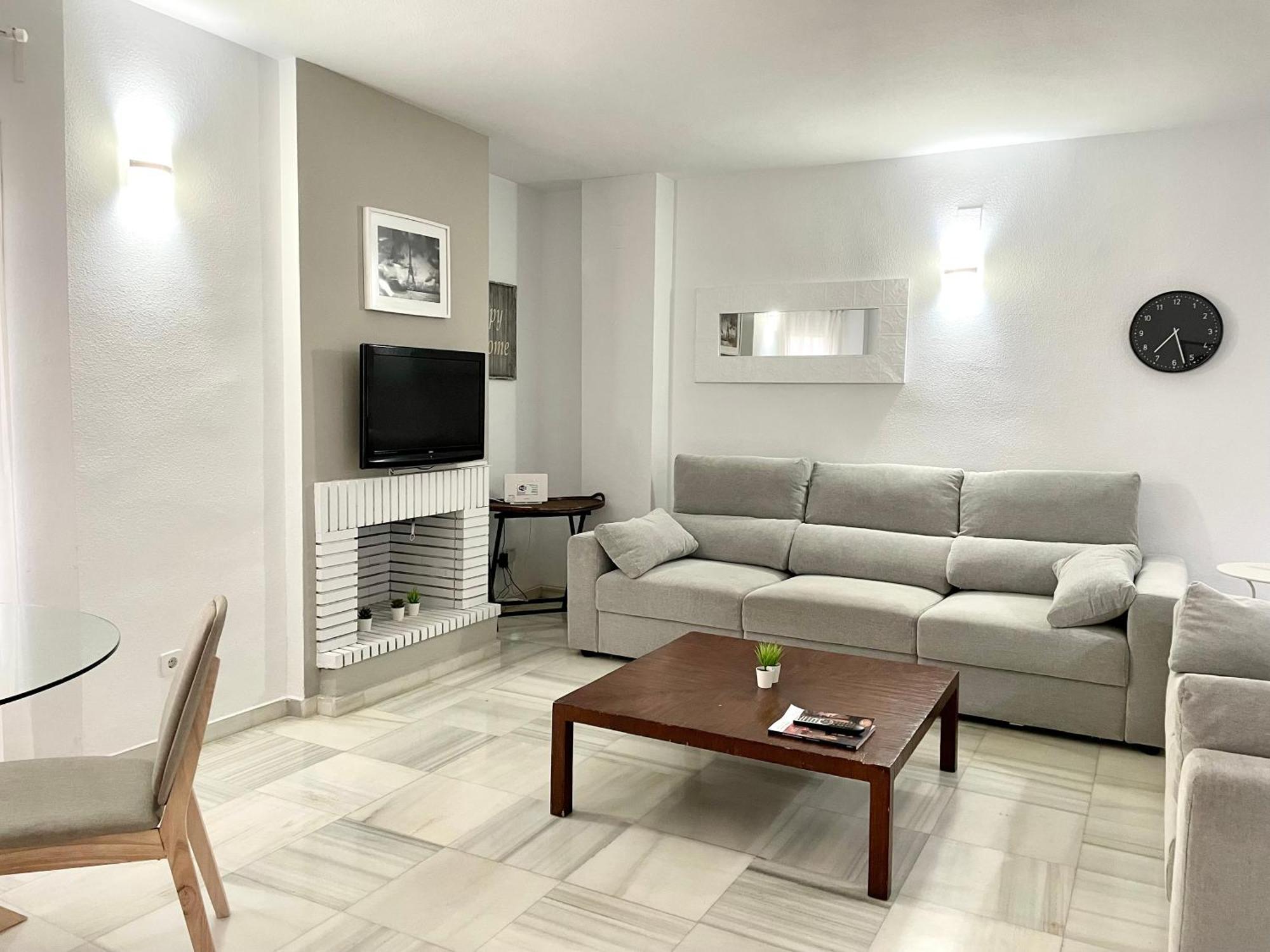 Apartamentos y casas SERINAMAR- Banús, Marbella Habitación foto