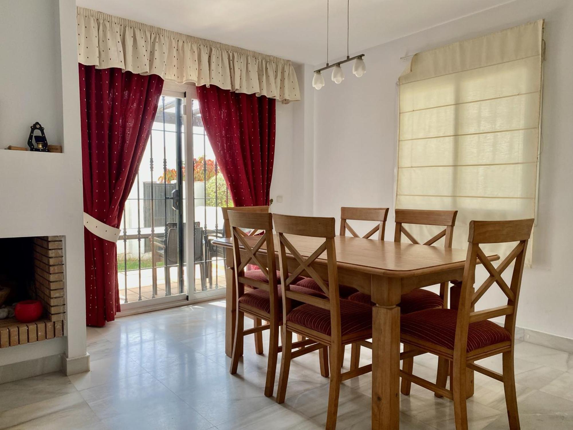 Apartamentos y casas SERINAMAR- Banús, Marbella Habitación foto